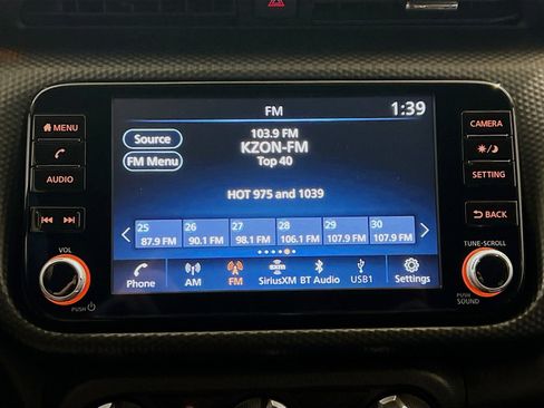 Used 2023 Nissan Kicks SV FWD image 10