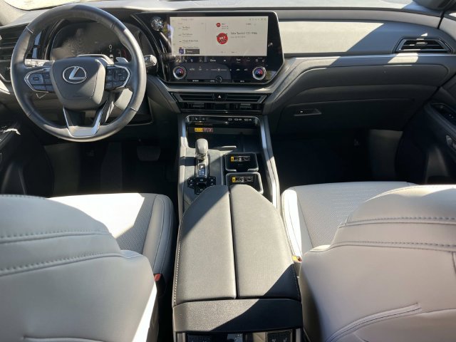 Used 2026 Lexus TX 350 AWD w/ Technology Package image 12