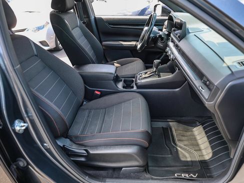 Used 2023 Honda CR-V Sport image 8