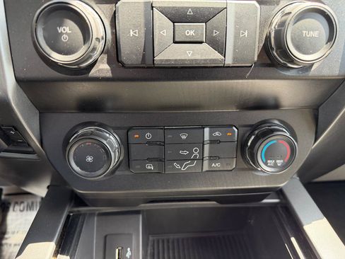 Used 2019 Ford F250 XLT w/ XLT Value Package AWD/4WD image 33
