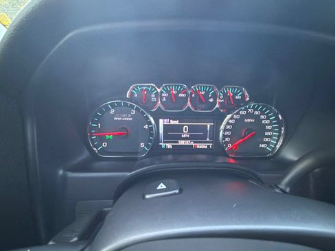 Used 2015 Chevrolet Silverado 2500 LTZ w/ Duramax Plus Package AWD/4WD image 22
