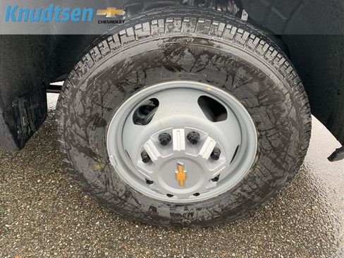 New 2026 Chevrolet Silverado 3500 W/T w/ WT Convenience Package AWD/4WD image 9