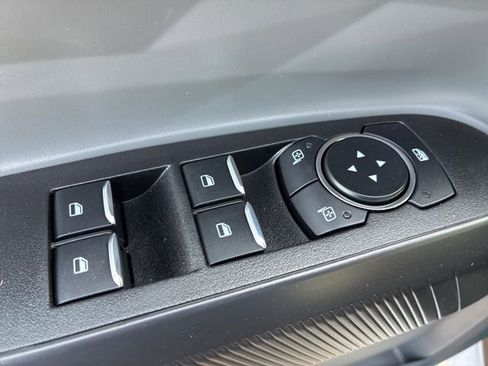 New 2026 Ford Maverick Lobo AWD/4WD image 15