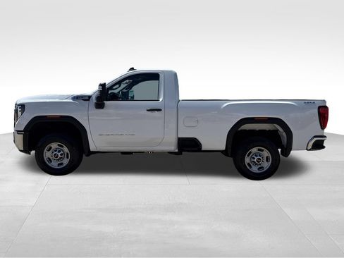 Used 2024 GMC Sierra 2500 Pro w/ 1SA Pro Safety Plus Package AWD/4WD image 3