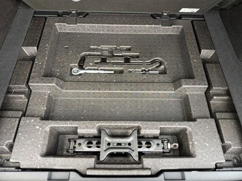 Certified 2023 Subaru Outback Premium image 31