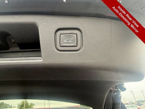 Used 2024 Chevrolet Blazer EV LT AWD/4WD image 37