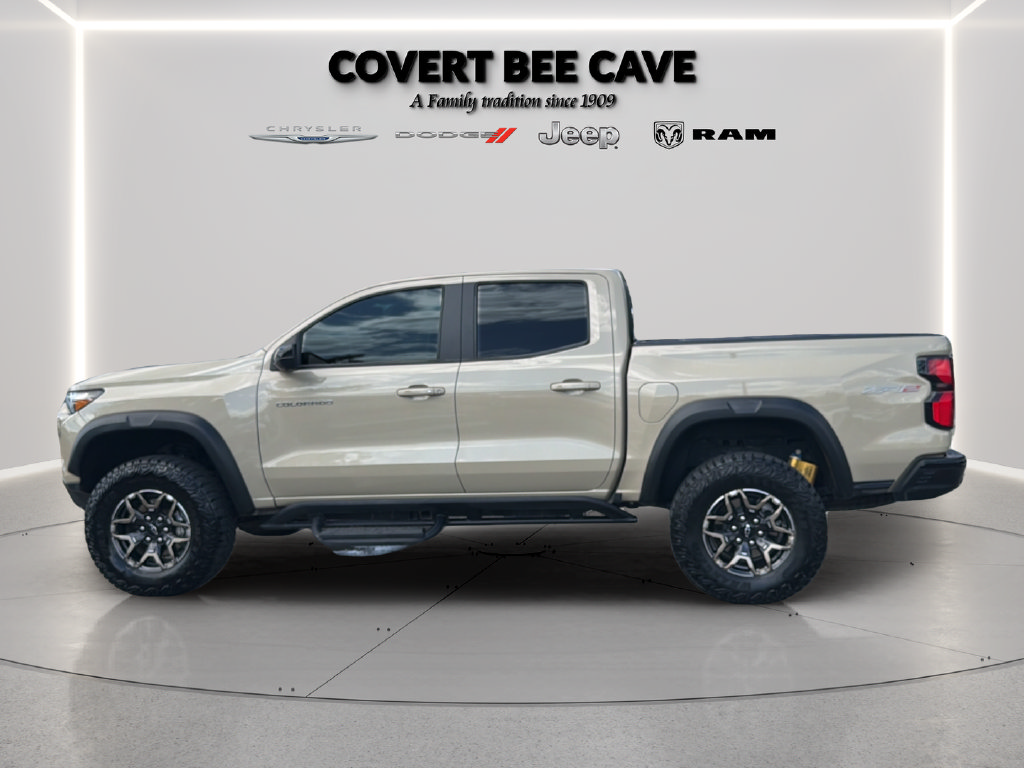 Used 2024 Chevrolet Colorado ZR2 w/ ZR2 Convenience Package III AWD/4WD image 7