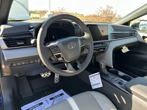New 2026 Toyota Camry SE w/ Convenience Package image 14