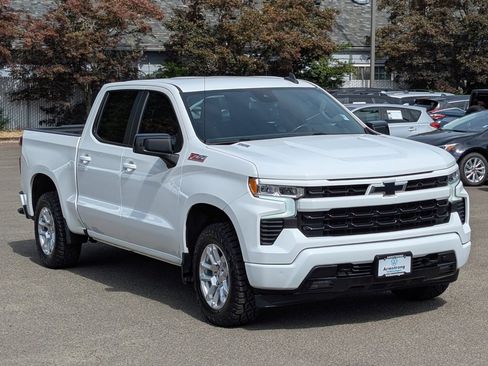 Used 2022 Chevrolet Silverado 1500 RST w/ Z71 Off-Road Package image 7