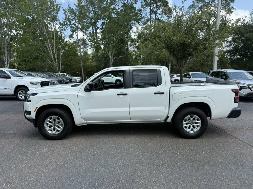 Used 2025 Nissan Frontier S RWD image 2