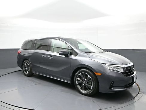 Certified 2023 Honda Odyssey Elite image 4