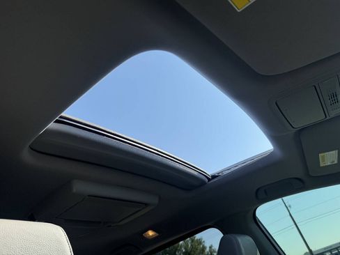 Used 2019 Honda Odyssey EX-L image 13