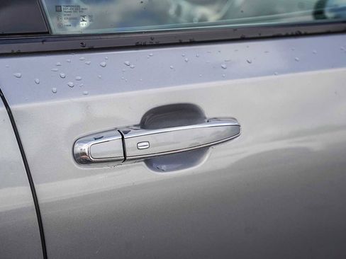 Used 2024 GMC Terrain Denali image 12