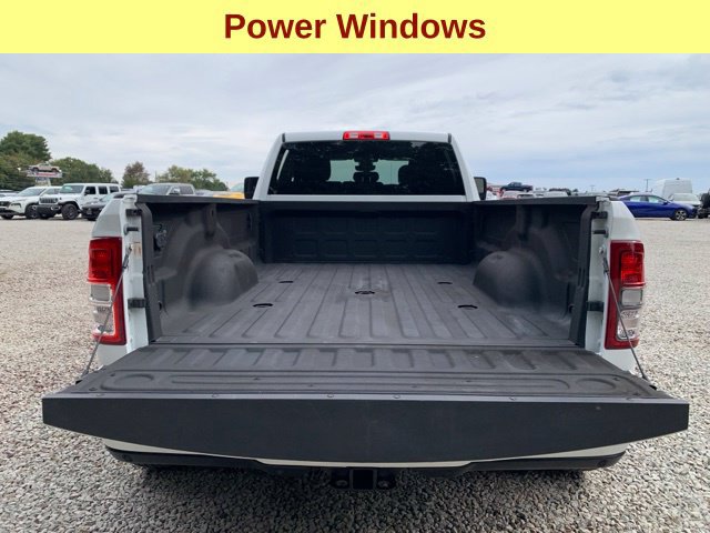 Used 2023 RAM 3500 Big Horn w/ Night Edition AWD/4WD image 12