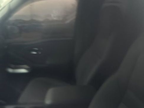 Used 2022 Nissan Frontier SV w/ Technology Package image 7