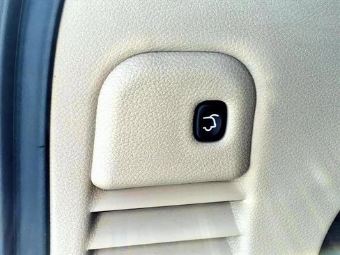 Used 2015 Jeep Grand Cherokee Limited image 11