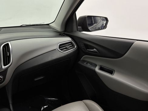 Used 2018 Chevrolet Equinox LS FWD image 26