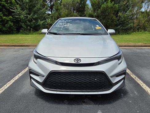 Used 2024 Toyota Corolla SE FWD image 2