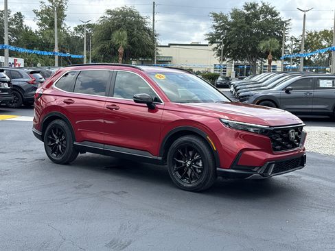 Certified 2025 Honda CR-V Sport image 5