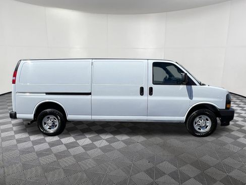 Used 2023 Chevrolet Express 2500 Extended w/ Driver Convenience Package RWD image 7