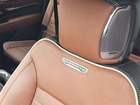 Used 2024 GMC Yukon XL Denali Ultimate image 15