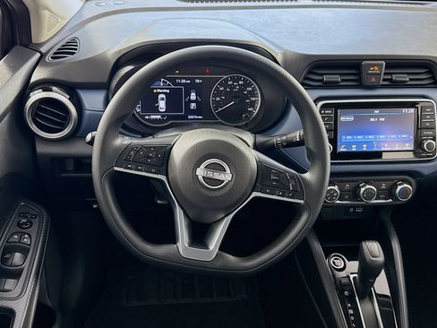 Used 2025 Nissan Versa SV FWD image 18