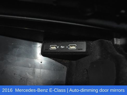Used 2016 Mercedes-Benz E 400 4MATIC Sedan image 25