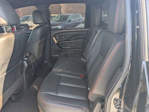 Used 2023 Nissan Titan PRO-4X w/ Pro-4x Convenience Package image 9