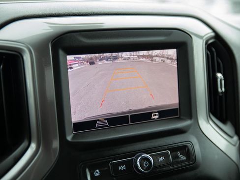 Used 2023 Chevrolet Silverado 1500 Custom image 16