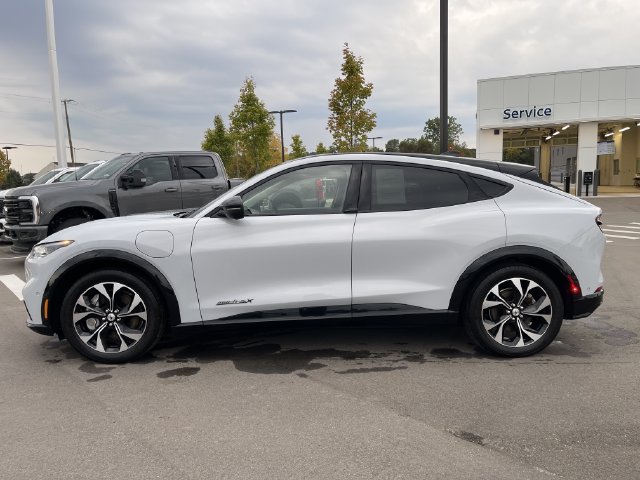 Certified 2021 Ford Mustang Mach-E Premium AWD/4WD image 2
