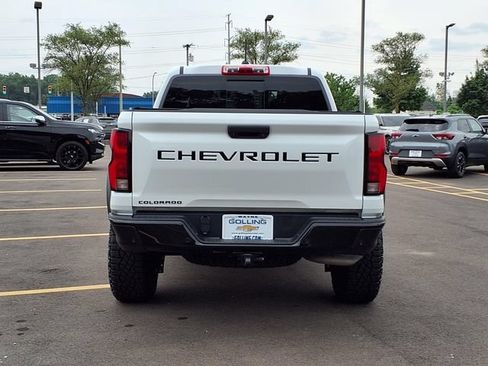 Used 2024 Chevrolet Colorado ZR2 w/ Technology Package AWD/4WD image 21