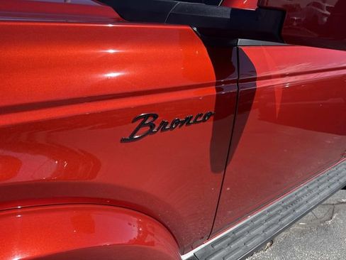Certified 2023 Ford Bronco Outer Banks AWD/4WD image 13