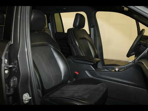 Used 2024 Jeep Grand Cherokee Altitude AWD/4WD image 28