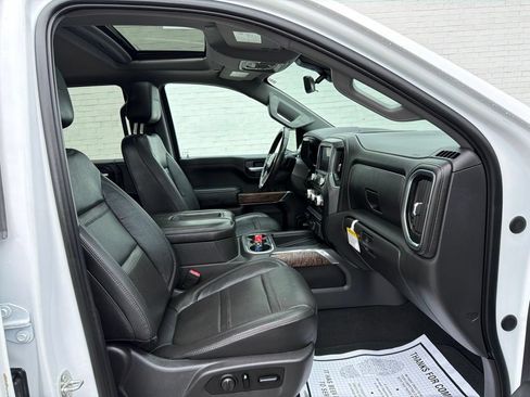 Used 2020 GMC Sierra 1500 Denali w/ Denali Ultimate Package AWD/4WD image 12