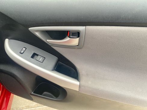 Used 2015 Toyota Prius Two FWD image 35