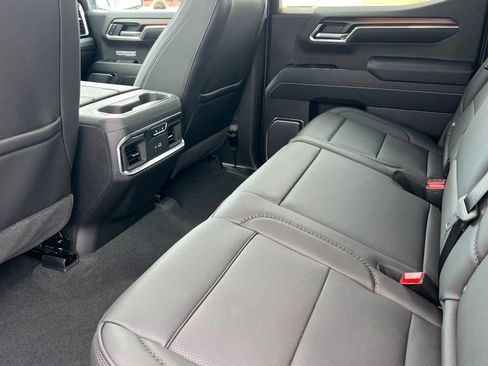 New 2026 GMC Sierra 1500 Denali w/ Denali Reserve Package AWD/4WD image 9