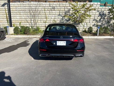 Used 2025 Mercedes-Benz E 350 4MATIC Sedan image 6