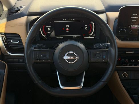 Used 2023 Nissan Rogue Platinum w/ Platinum Premium Package image 14