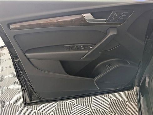 Used 2019 Audi Q5 2.0T Premium image 10