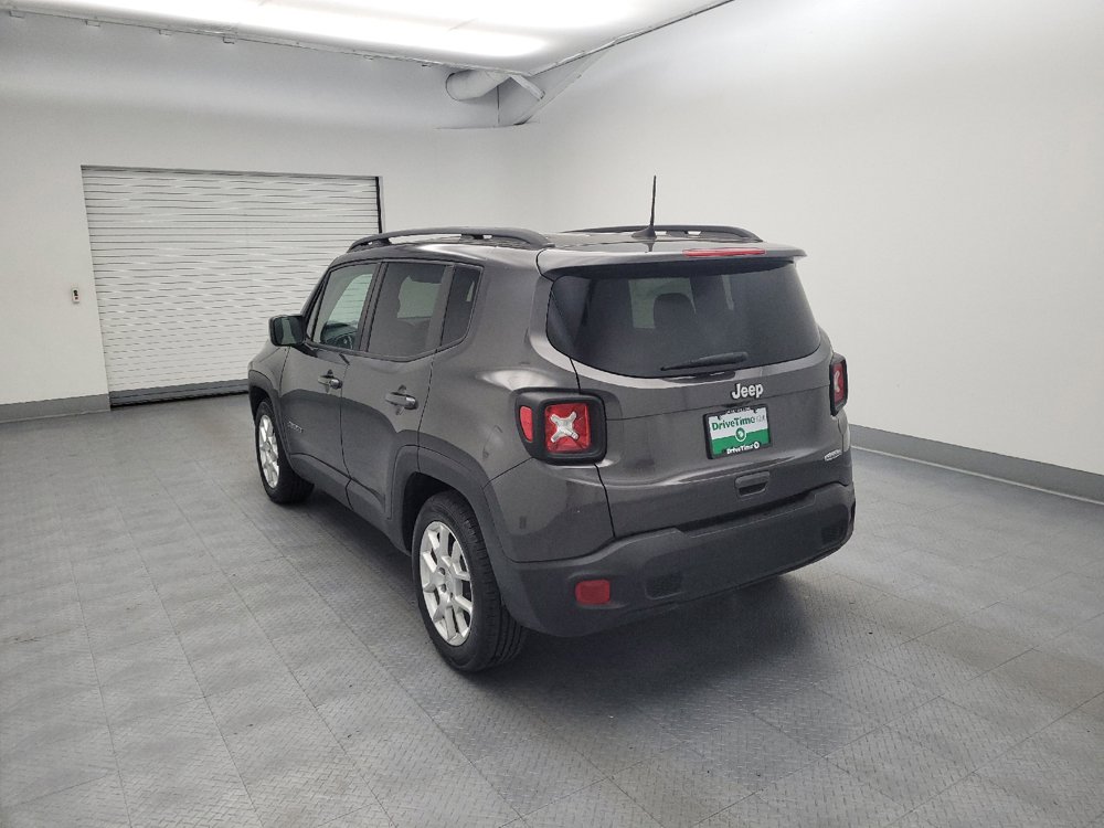 Used 2020 Jeep Renegade Latitude w/ Popular Equipment Group FWD image 5