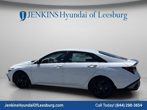 New 2026 Hyundai Elantra Sport FWD image 8