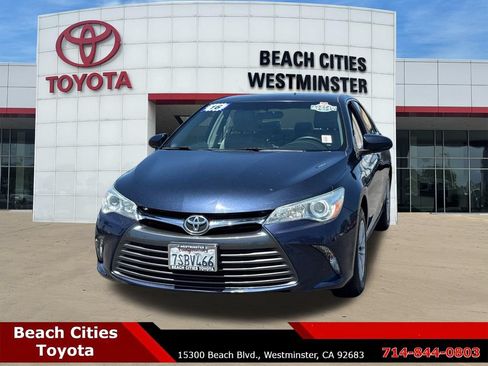 Used 2016 Toyota Camry LE FWD image 5