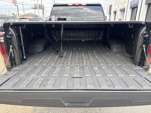 Used 2025 GMC Sierra 2500 AT4 w/ AT4 Premium Plus Package image 10