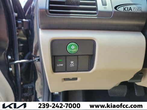 Used 2014 Honda Accord EX-L image 25
