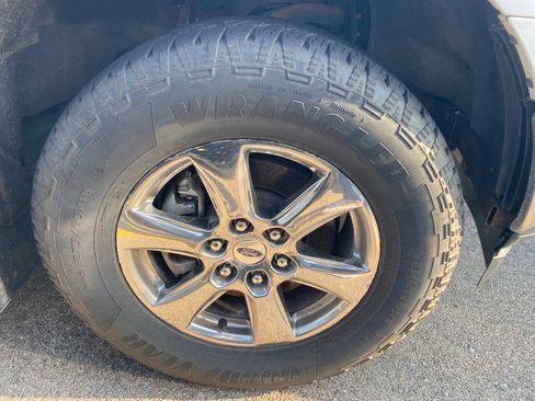 Used 2020 Ford F150 XLT w/ Equipment Group 302A Luxury AWD/4WD image 5