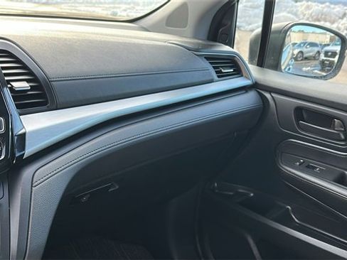 Used 2024 Honda Odyssey EX-L image 19