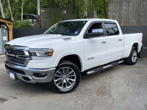 Used 2020 RAM 1500 Laramie AWD/4WD image 1