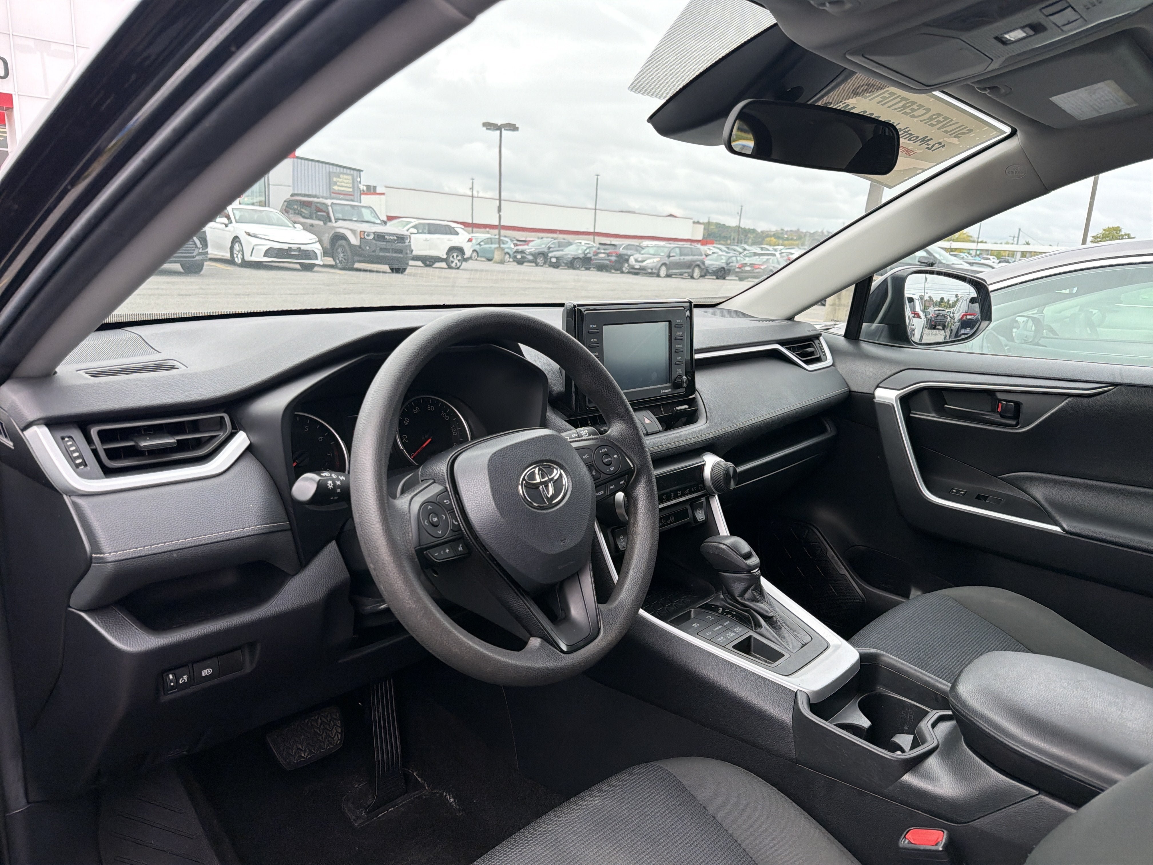 Certified 2021 Toyota RAV4 LE AWD/4WD image 9