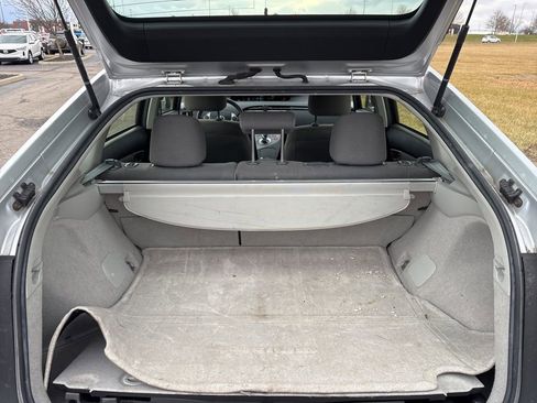 Used 2015 Toyota Prius Two image 9