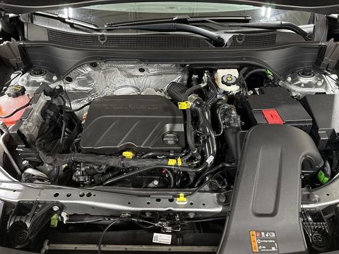 New 2026 Chevrolet Trax LT w/ LT Convenience Package FWD image 24